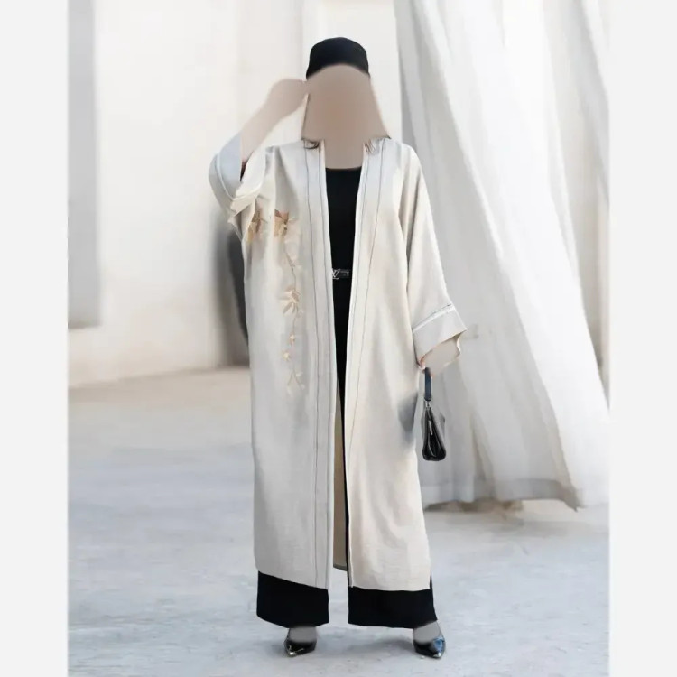 مانتو عبایی بهار گل کرپ ریزشی مزونی دوز فری سایز 38 تا 56 سه رنگ مشکی قهوه ای ملانژ