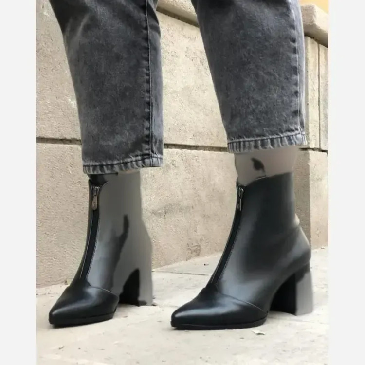 بوت جلو زیپ پاشنهدار 5 سانتی سایز 37 تا 40