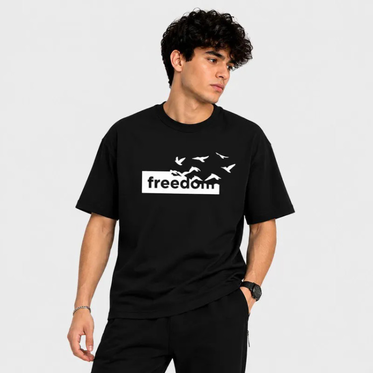 تی شرت مردانه پنبه ای طرح حروف مدل کلاسیک regular fit مشکی